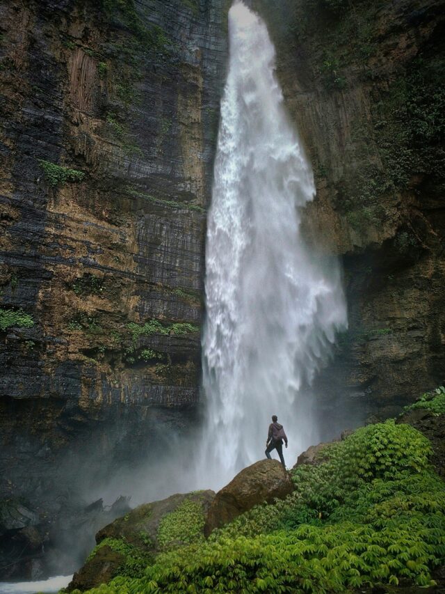 Top 10 waterfalls near Uttar Pradesh in India
